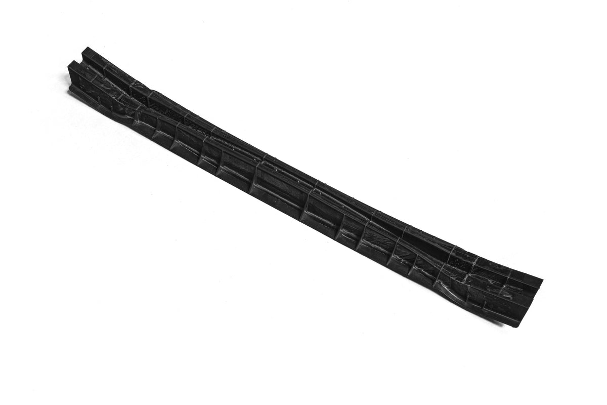 TAFNEX Use case bumper beam formed during injection molding