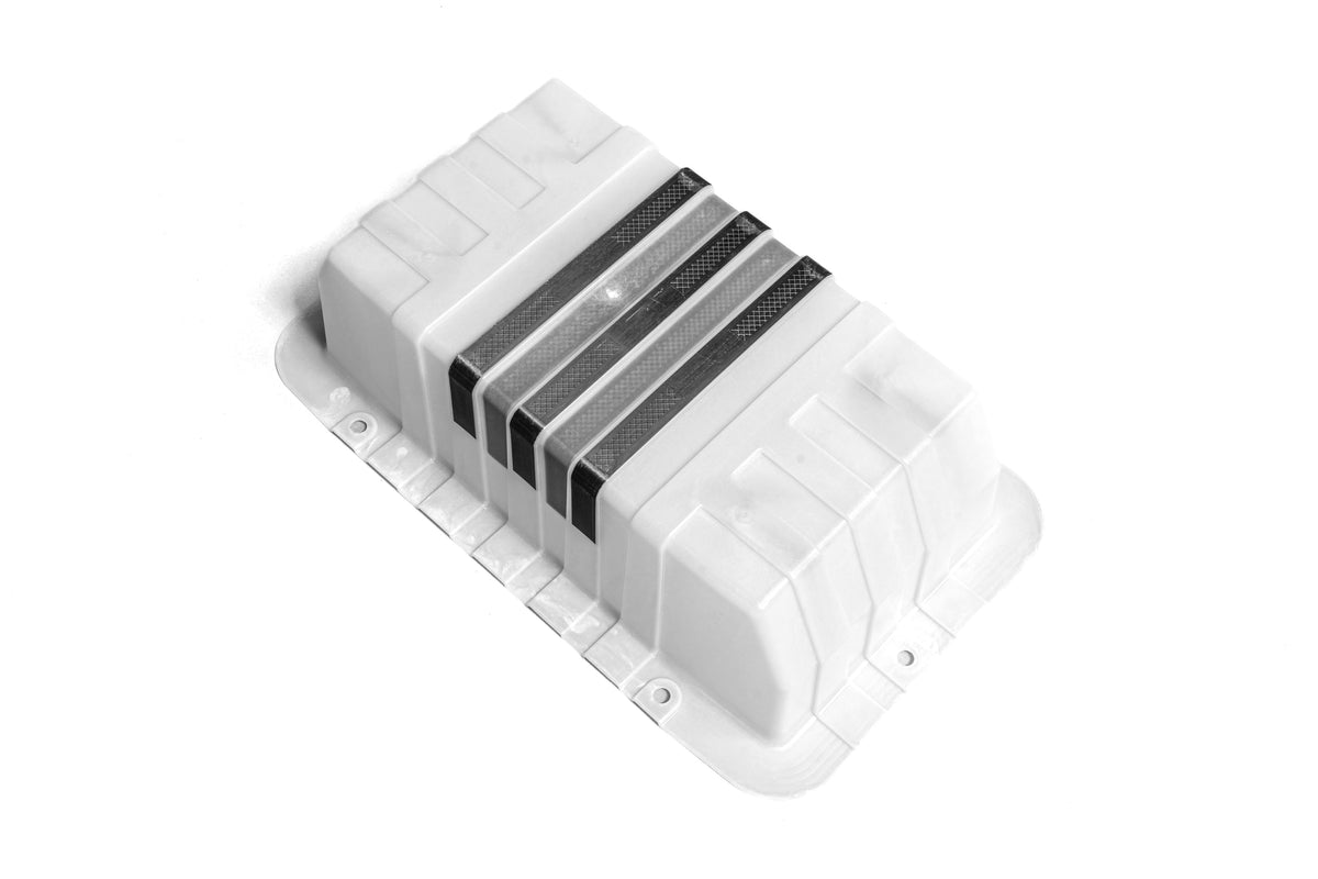 TAFNEX UseCase of a Front trunk combining TAFNEX CF-PP UD and the injection molding process